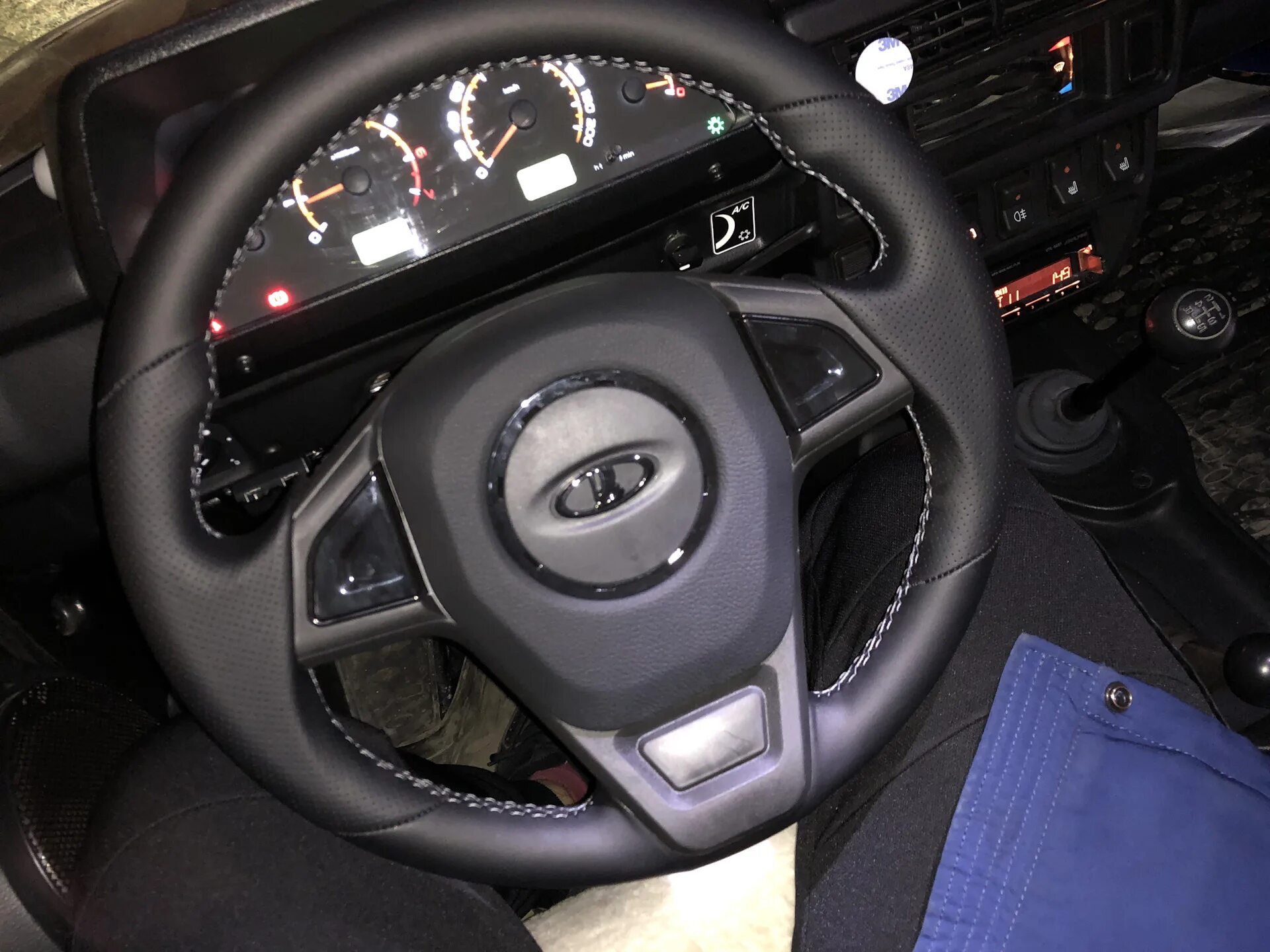 Нива тревел тюнинг руля Руль Урбан люкс - Lada 4x4 3D, 1,7 л, 2019 года тюнинг DRIVE2