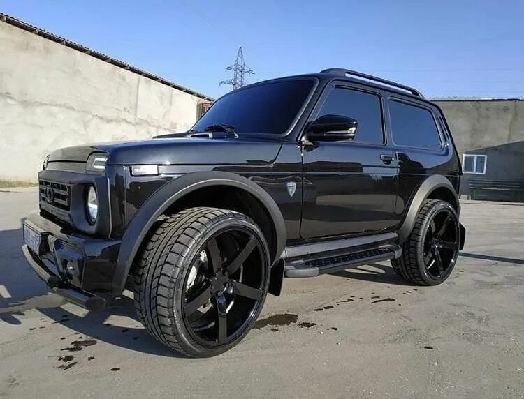 Нива тревел в обвесе тюнинг Пин от пользователя Colton Evans на доске lada niva 4x4 грузовики, Тюнингованные