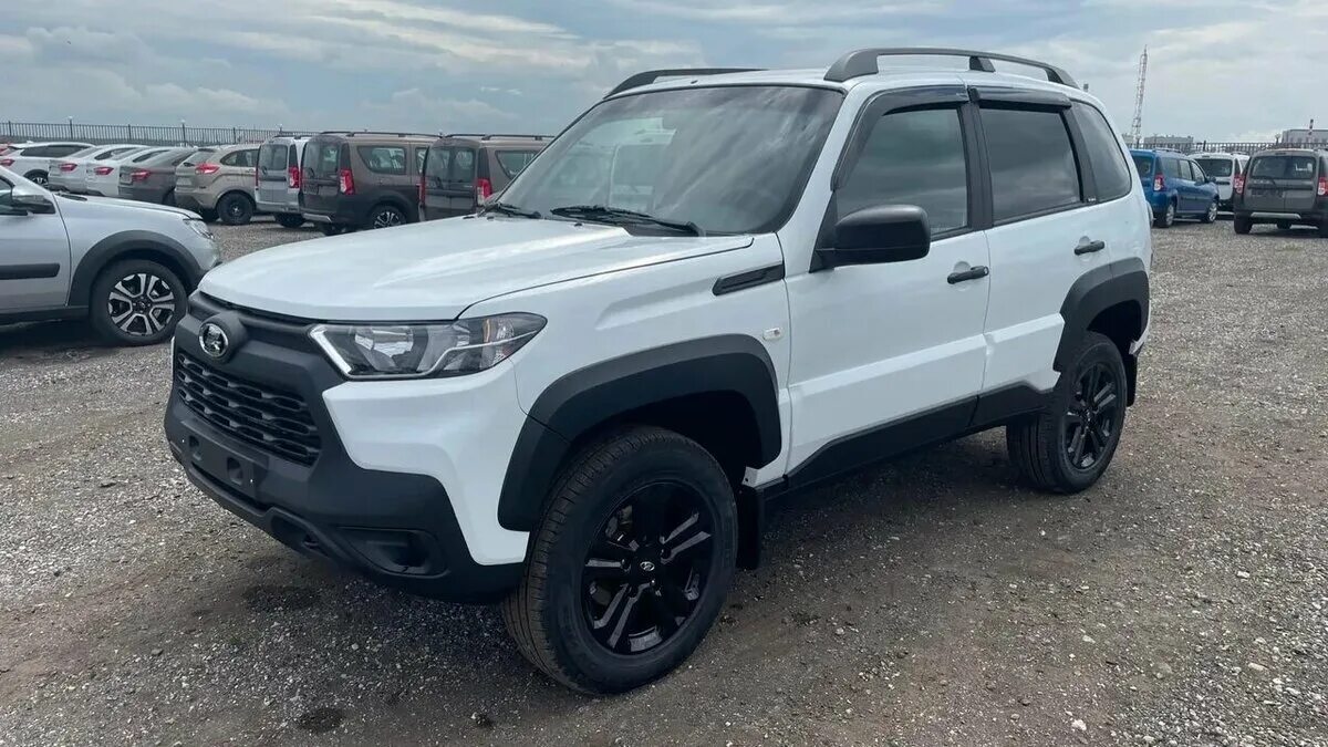 Нива тревел в пленке фото Стоит ли новая "Lada Niva Travel" своих денег Водительская АТМОсфера Дзен