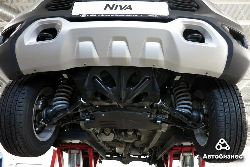 Нива тревел вид снизу фото Старая начинка в новой оболочке. Изучаем Lada Niva Travel в деталях
