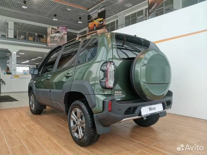 Нива тревел зеленая фото ВАЗ (LADA) Niva Travel, 2021 купить в Тюмени Автомобили Авито