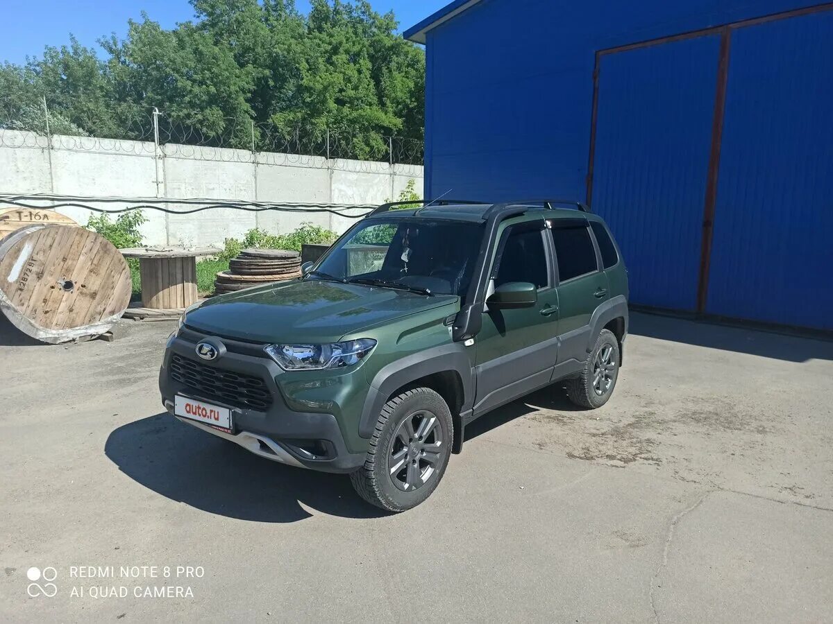 Нива тревел зеленая фото Купить б/у LADA (ВАЗ) Niva I Рестайлинг (Travel) 1.7 MT (80 л.с.) 4WD бензин мех