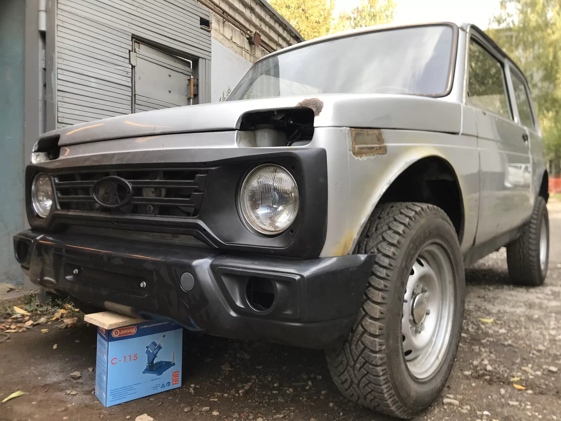 Нива тюнинг бронто бампер Урбан обвес и бронто решетка - Lada 4x4 3D, 2 л, 2005 года тюнинг DRIVE2