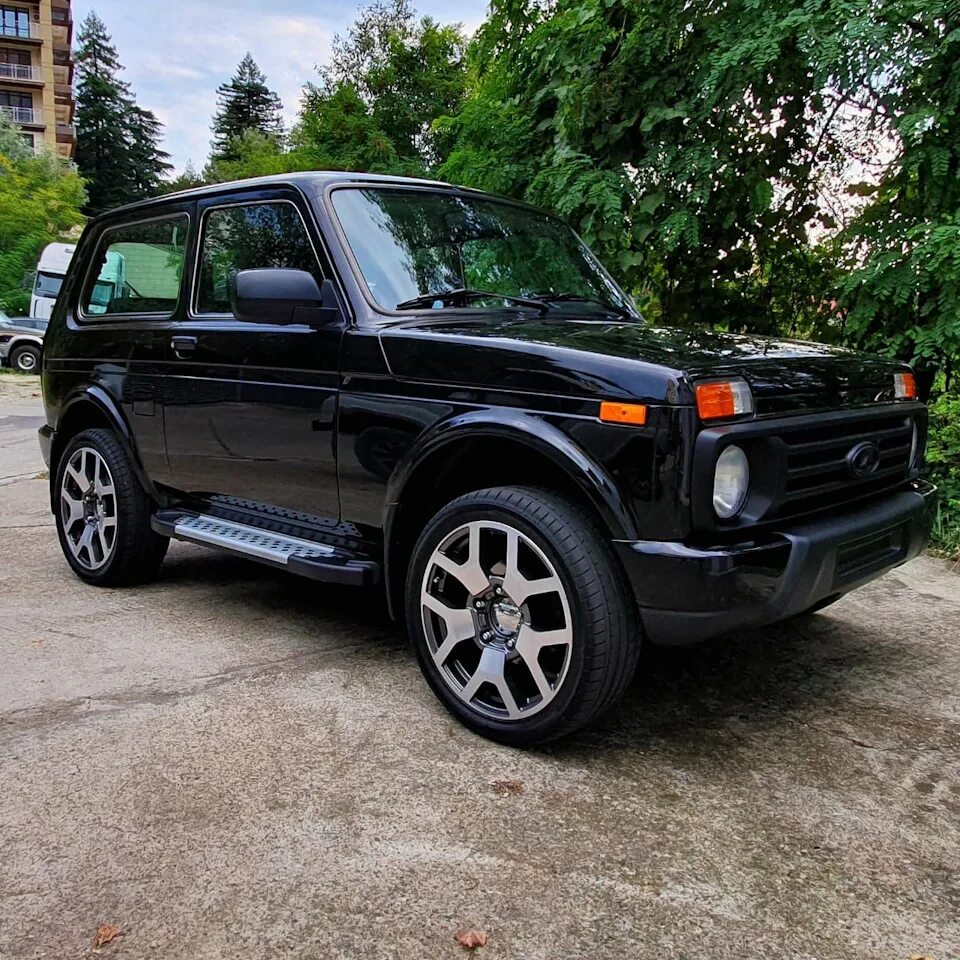 Нива тюнинг колеса Летние колёса на URBAN R18 - Lada 4x4 3D, 1,7 л, 2018 года колёсные диски DRIVE2