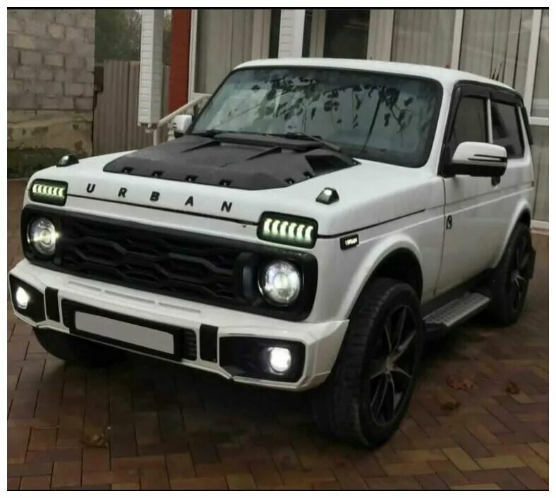 Нива тюнинг морды Бампер передний Магнум LADA Niva с ПТФ, ArtForm - купить по выгодной цене на Янд