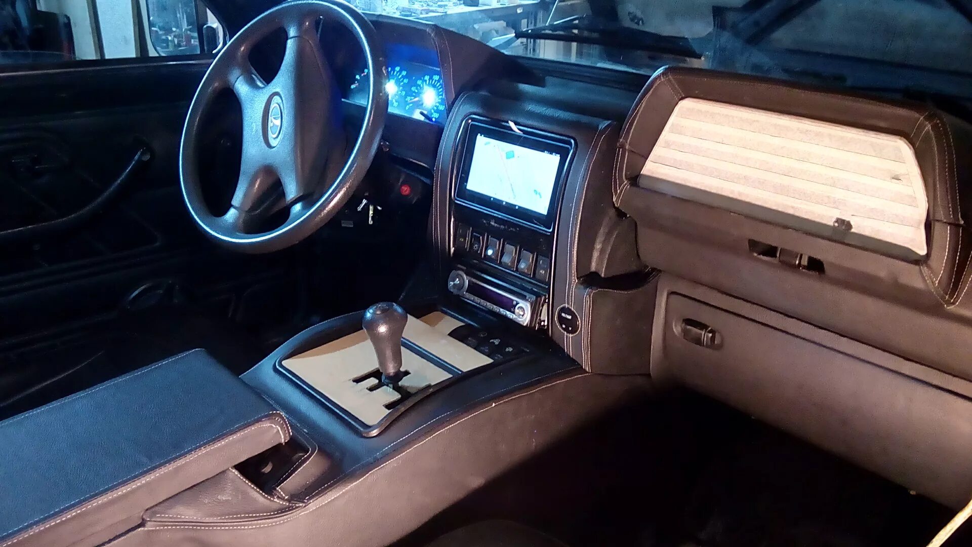 Нива тюнинг салона торпедо с монитором Тюнинг салона Ваз 21214 Часть 5-3 - Lada 4x4 3D, 1,7 л, 2007 года тюнинг DRIVE2
