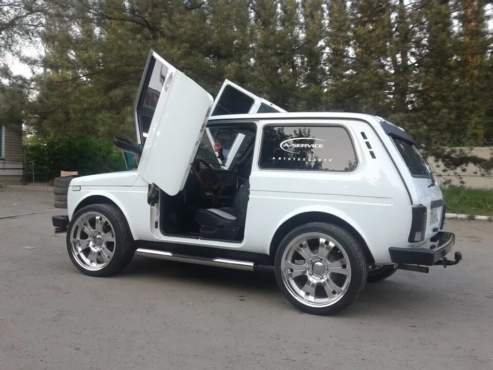 Нива тюнинг сервис установка ламбо) - Lada 4x4 3D, 1,7 л, 2010 года тюнинг DRIVE2