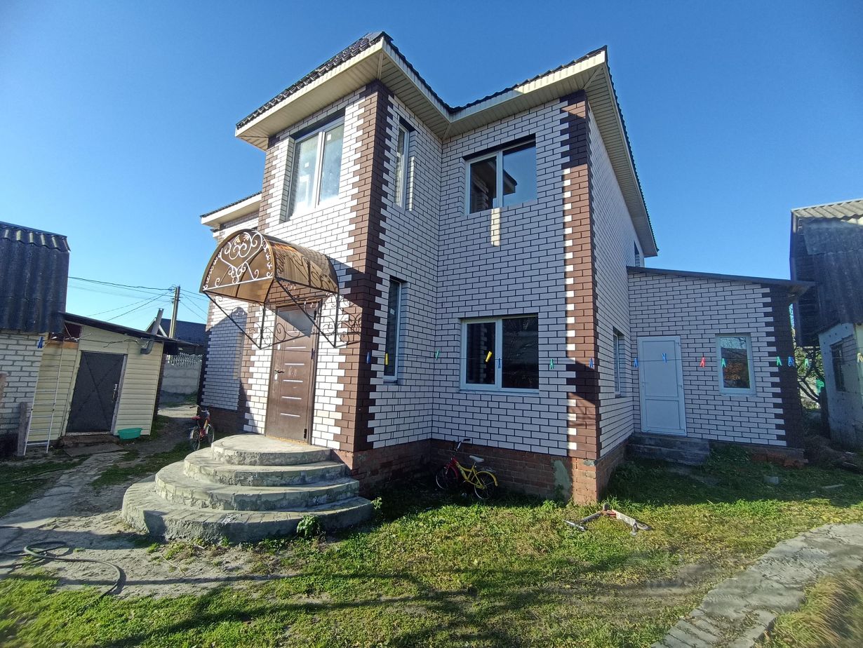Нива ул калоева 394 фото Продажа дома 207м² ул. Имени генерала-майора В.П. Брынзова, Брянская область, Бр