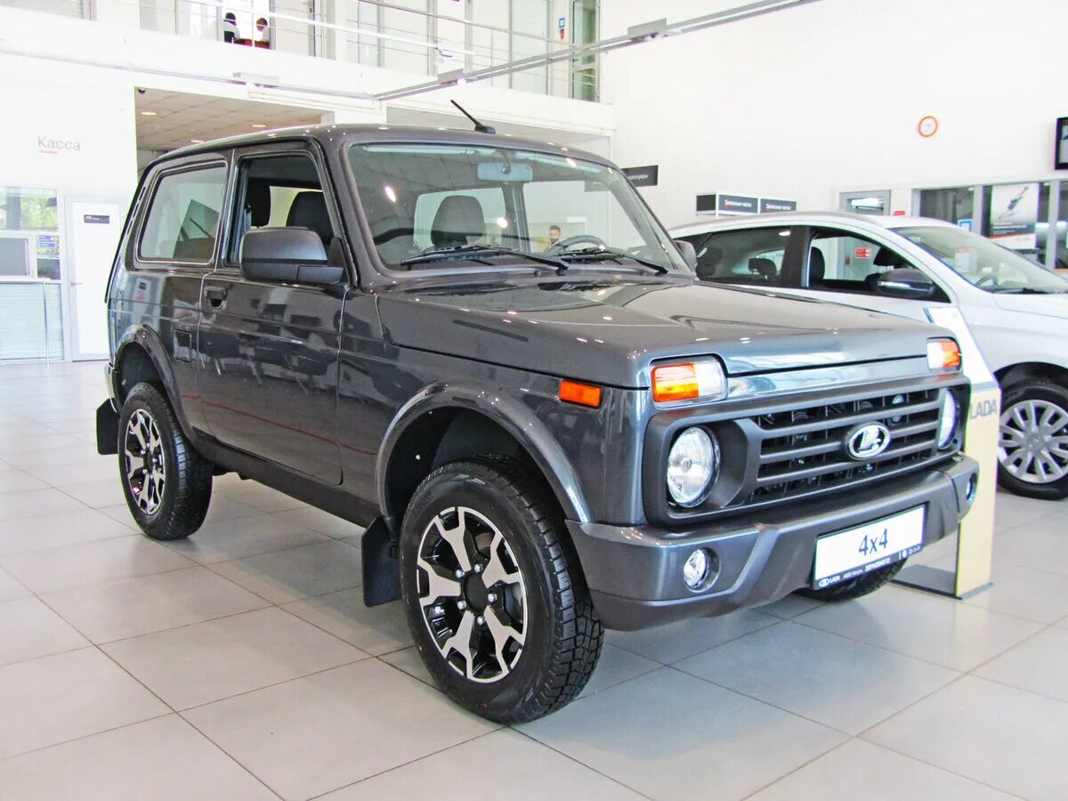 Нива урбан 2024 цена и комплектация фото Купить новый Lada (ВАЗ) 2121 (4x4) I Рестайлинг (2020) Urban 1.7 MT (83 л.с.) 4W