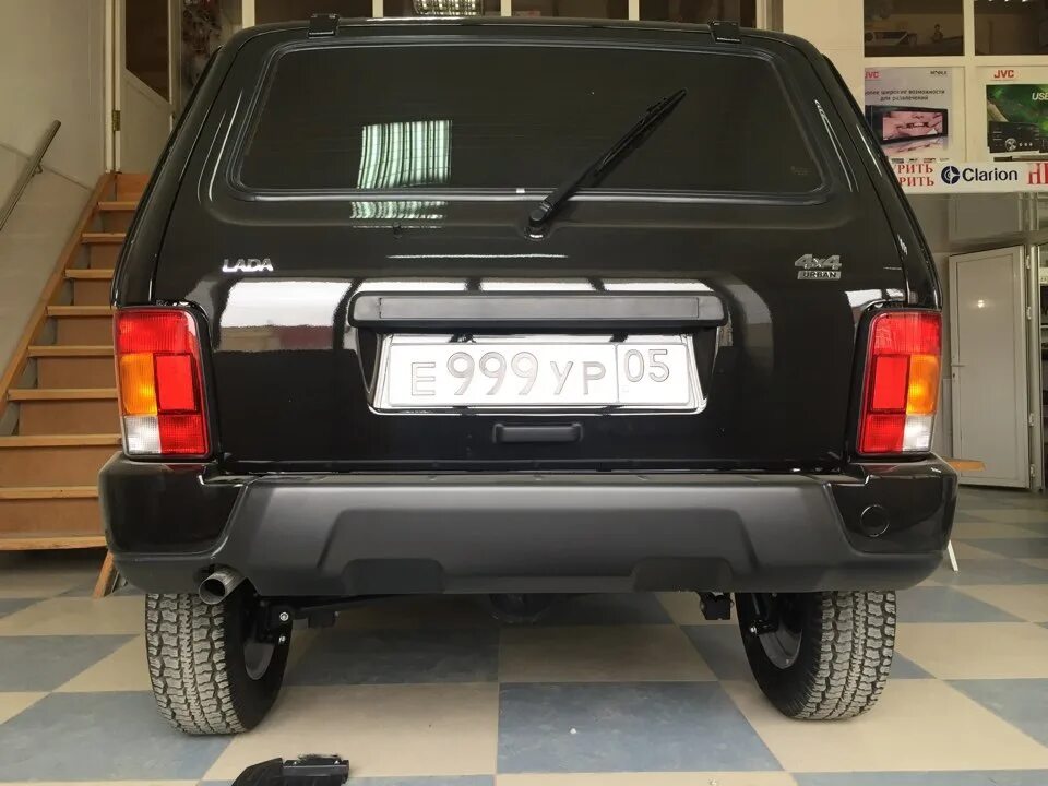 Нива урбан фото сзади Брызговики от калины) - Lada 4x4 3D, 1,7 л, 2016 года другое DRIVE2