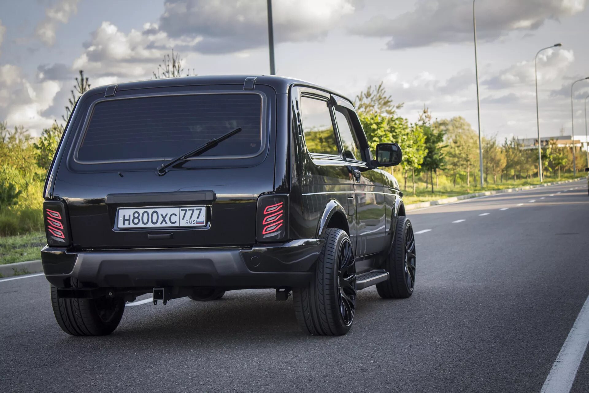 Нива урбан фото сзади Фотосет "правильная Нива". - DRIVE2