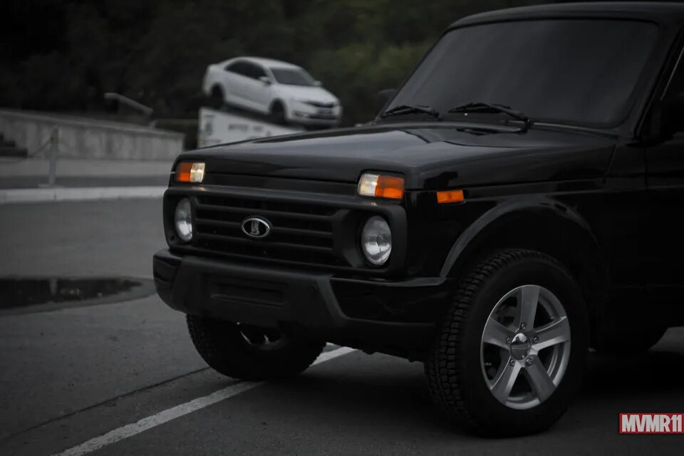 Нива урбан года фото Фотосет. Урбан в бункере без номеров - Lada 4x4 3D, 1,7 л, 2015 года фотография 