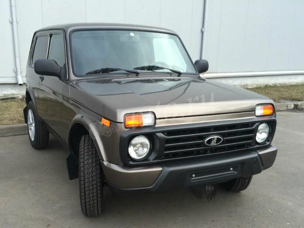 Нива урбан кориандр фото Купить б/у Lada (ВАЗ) 2121 (4x4) I Рестайлинг Urban 1.7 MT (83 л.с.) 4WD бензин 