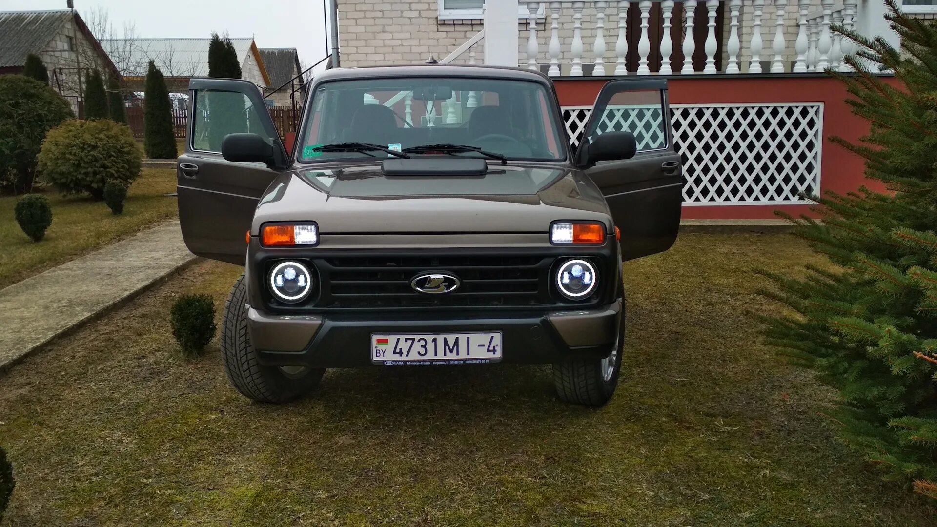 Нива урбан кориандр фото Lada 4x4 3D 1.7 бензиновый 2016 Niva Urban injector на DRIVE2