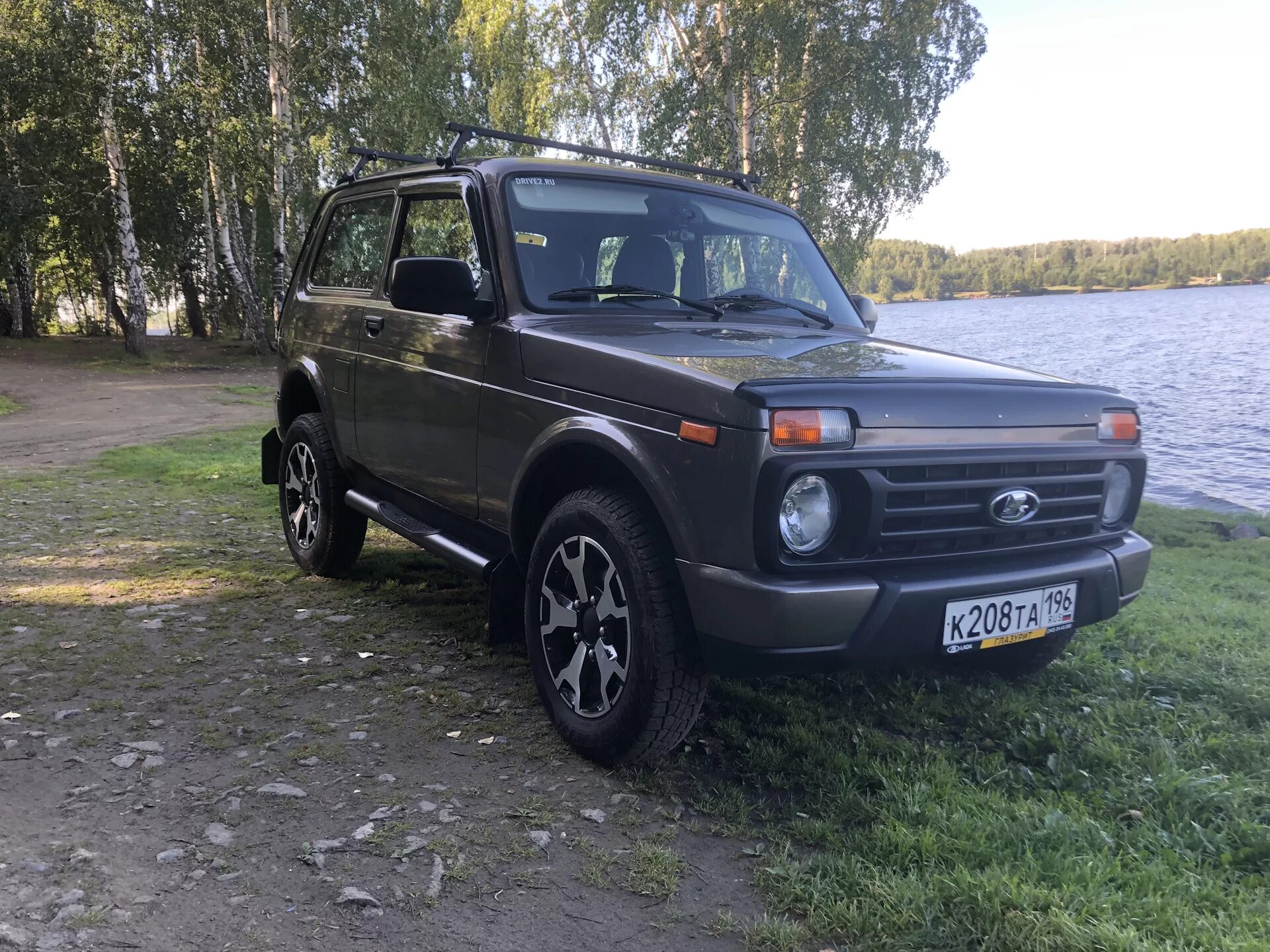 Нива урбан кориандр фото Пороги на Урбан - Lada 4x4 3D, 1,7 л, 2019 года аксессуары DRIVE2