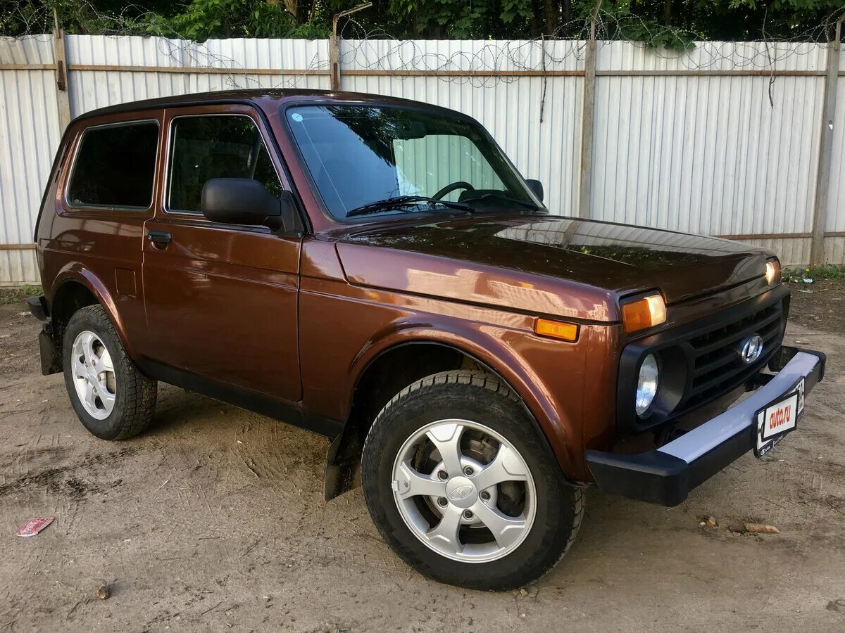 Нива урбан коричневая фото Купить б/у Lada (ВАЗ) 2121 (4x4) I Рестайлинг Urban 1.7 MT (83 л.с.) 4WD бензин 