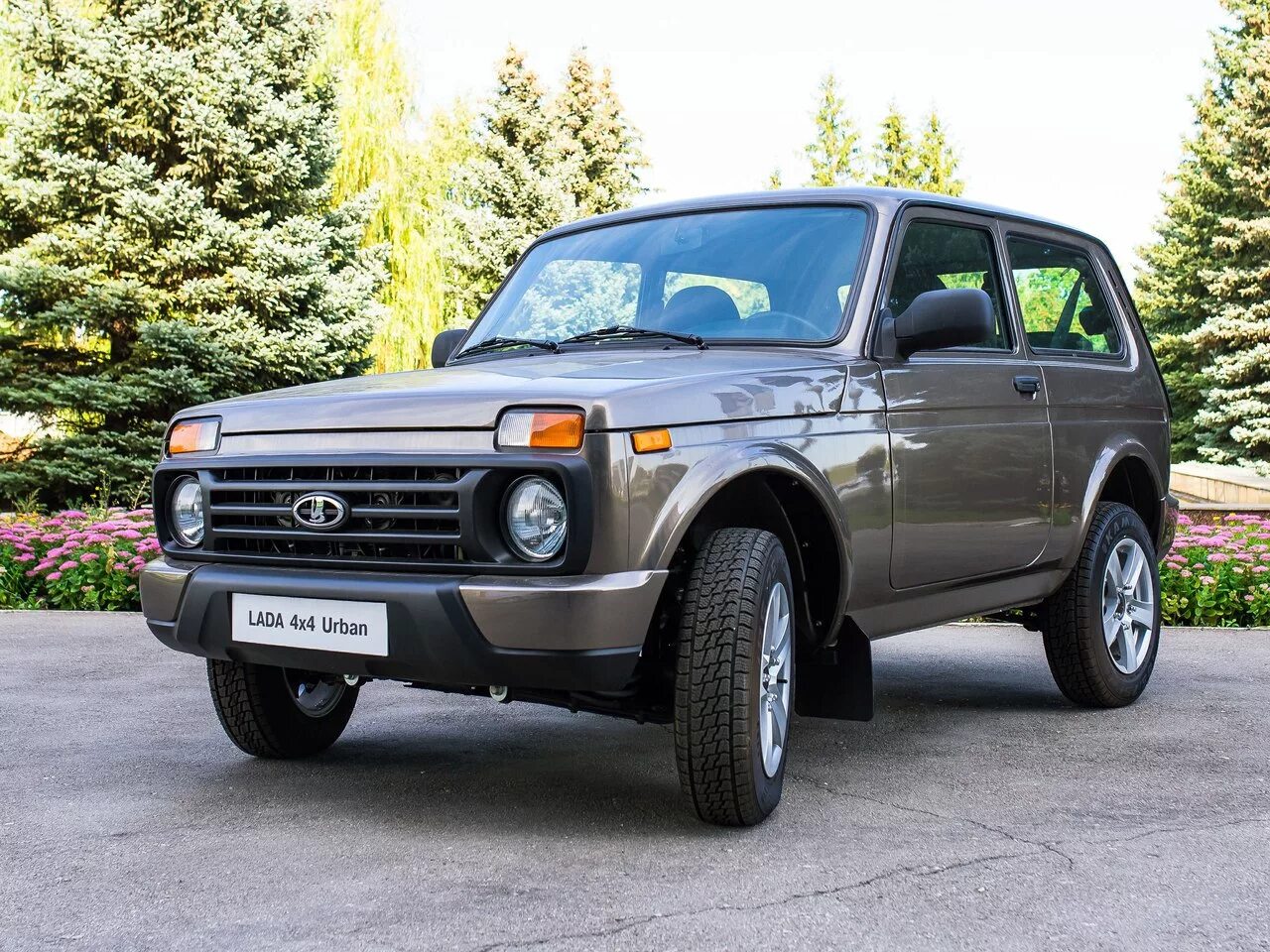 Нива урбан новая цена фото Автоковрики "Маллорка" и 2 лейбы для LADA NIVA Urban - Автоковрики39 на DRIVE2