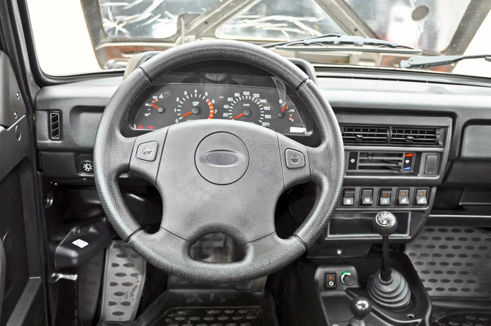 Нива урбан панель приборов фото Lada 4x4 Urban: "Нивой" не называть!