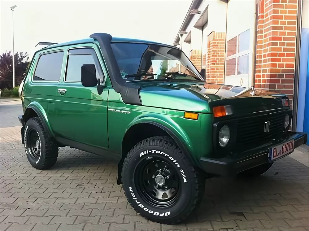 Нива урбан зеленая фото Lada Niva Classic car restoration, Jeep 4x4, Offroad vehicles