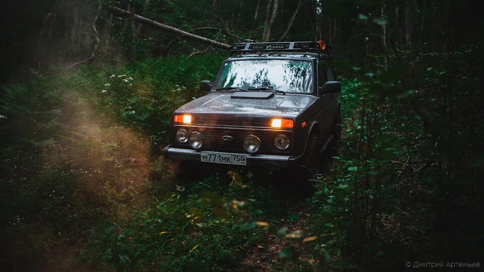 Нива в лесу фото Селигер 2018 - Lada 4x4 3D, 1,7 л, 2015 года путешествие DRIVE2