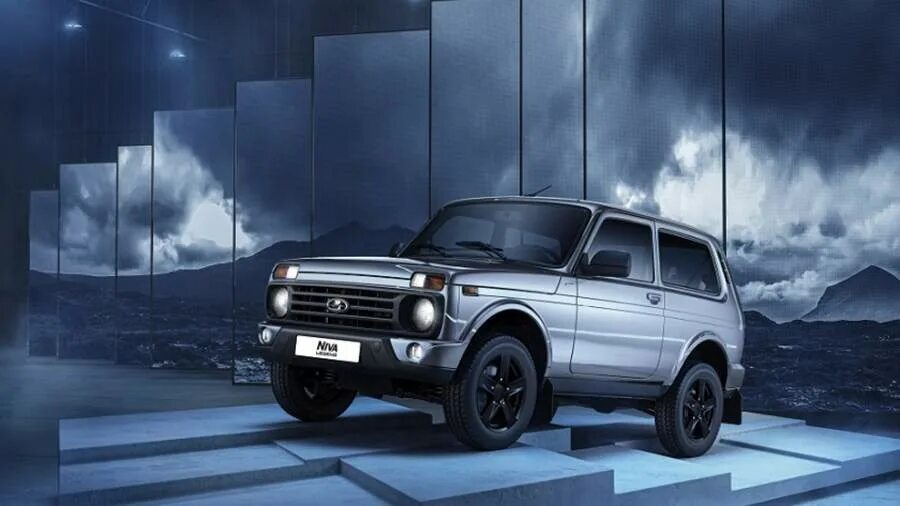 Нива в новом кузове 2024 фото Стали известны цены на версии машин Lada Niva Urban и Black Новости авто Извести