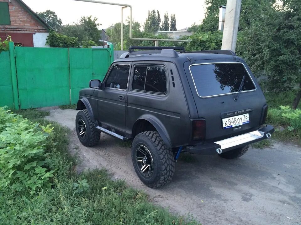Нива в рапторе фото Фото на выставку завода АвтоВАЗ ) - Lada 4x4 3D, 1,7 л, 1999 года продажа машины