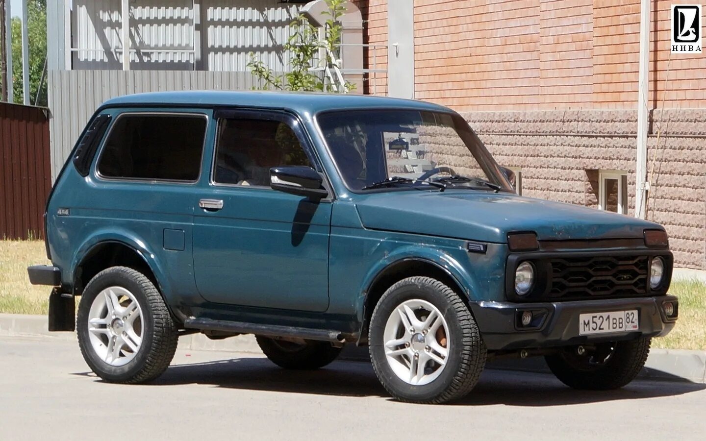 Нива ваз 21214 фото "м 521 вв 82" фото ВАЗ (Lada) 2121 Нива. Россия