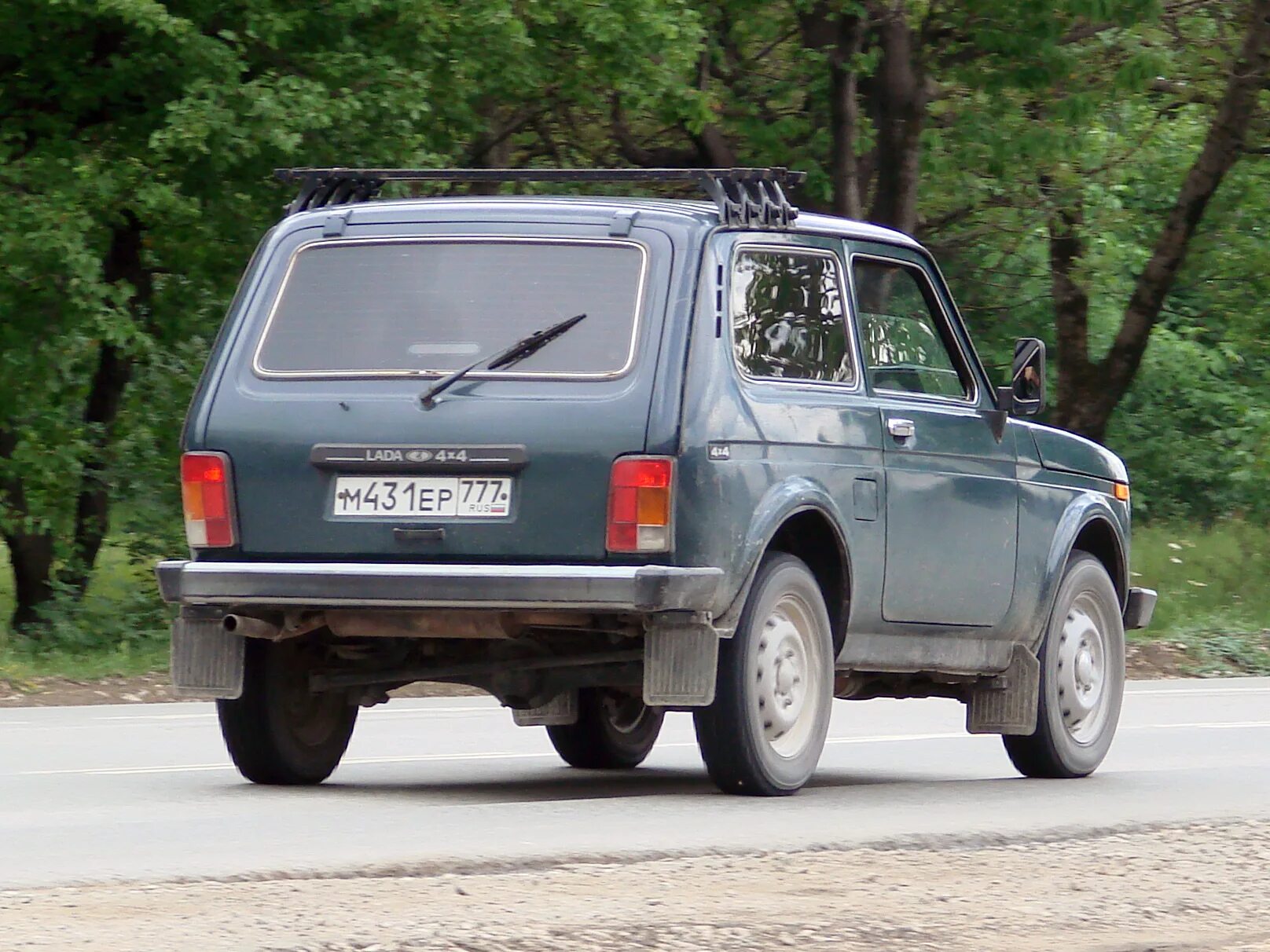 Нива вид сзади фото "м 431 ер 777" фото ВАЗ (Lada) 2121 Нива. Россия