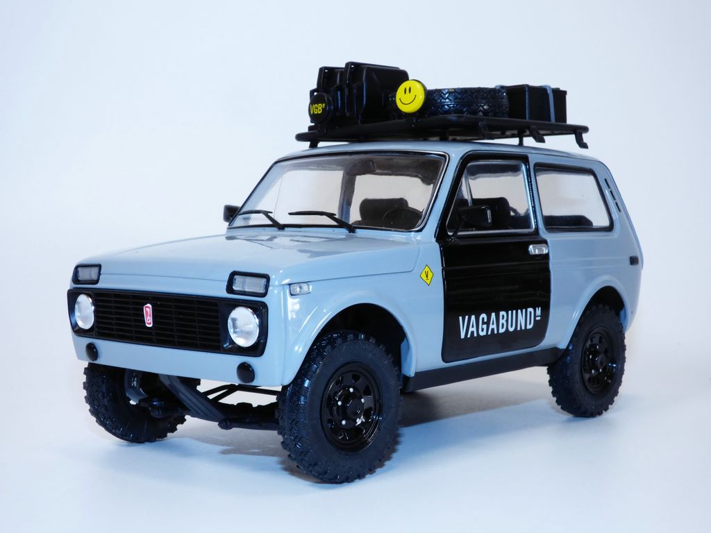 Нива волк фото 4x4 Лада Нива Гри vagabund 1/18 3663506015731 eBay