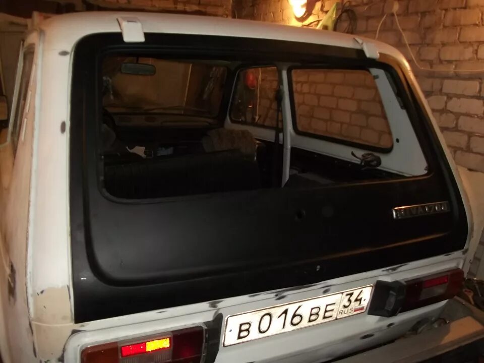 Нива задняя дверь фото Дверь задка 2121 - Lada 4x4 3D, 1,7 л, 1993 года кузовной ремонт DRIVE2