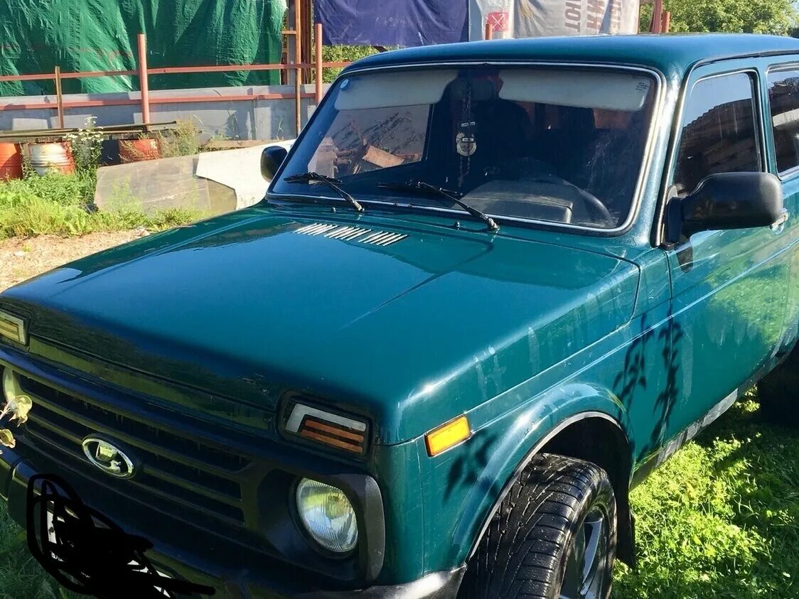 Нива зеленого цвета фото Купить б/у Lada (ВАЗ) 2121 (4x4) I Рестайлинг 1.7 MT (83 л.с.) 4WD бензин механи
