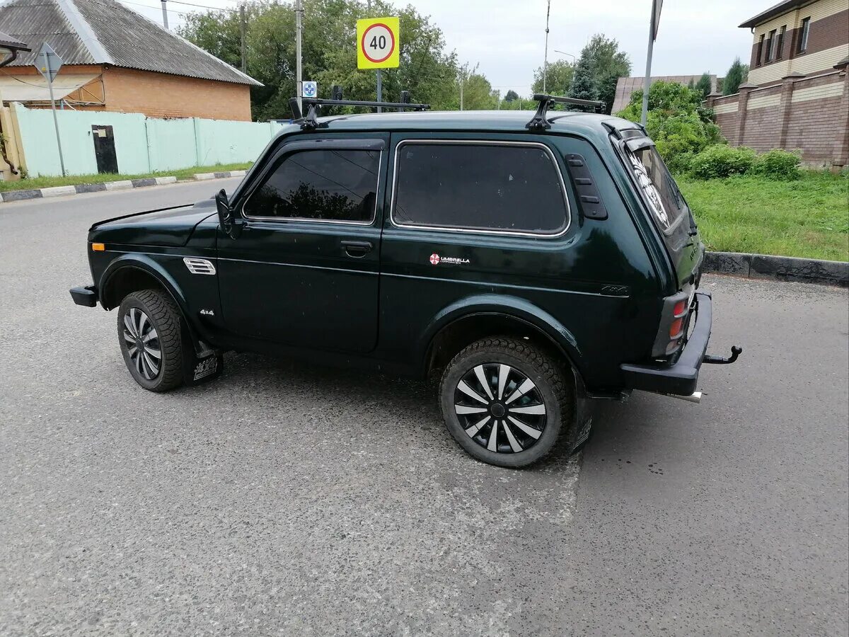Нива зеленого цвета фото Купить б/у Lada (ВАЗ) 2121 (4x4) I Рестайлинг 1.7 MT (79 л.с.) 4WD бензин механи
