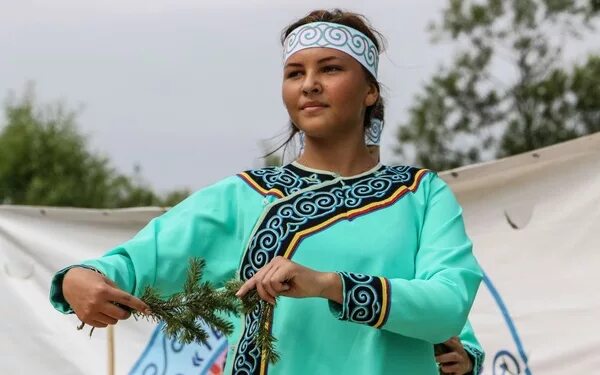 Нивхи фото в национальных костюмах Официальный сайт Администрации города Южно-Сахалинска