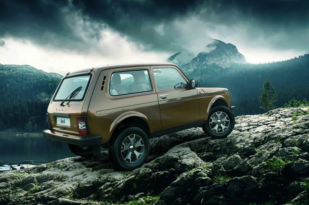 Ниву легенду видео фото цена LADA 4х4 - новые штрихи к классическому стилю! - Техинком на DRIVE2