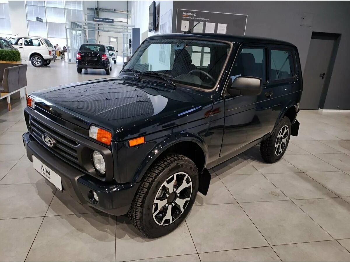 Ниву легенду видео фото цена Купить новый Lada (ВАЗ) Niva Legend 2021-н.в. Euro-2 1.7 MT (83 л.с.) 4WD бензин
