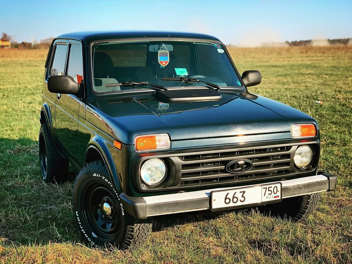 Нивы фото скачать бесплатно Купить б/у Lada (ВАЗ) 2121 (4x4) I Рестайлинг 1.7 MT (83 л.с.) 4WD бензин механи