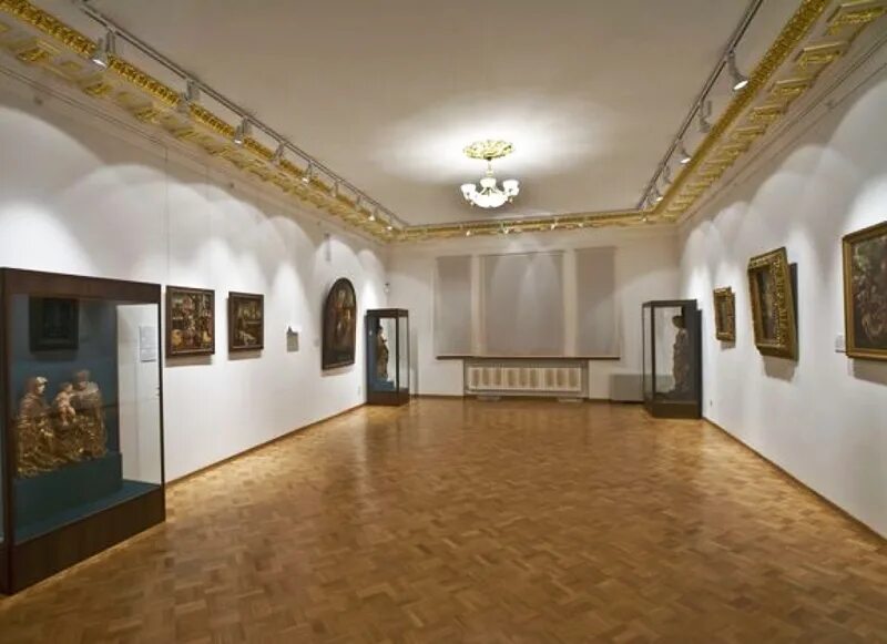 Нижегородский художественный музей фото Вид экспозиции - - www.Museum.ru