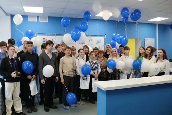 Нижегородский колледж малого бизнеса фото Центр цифрового образования детей "IT-Куб Нижний Новгород" открылся в "ГБПОУ Ниж