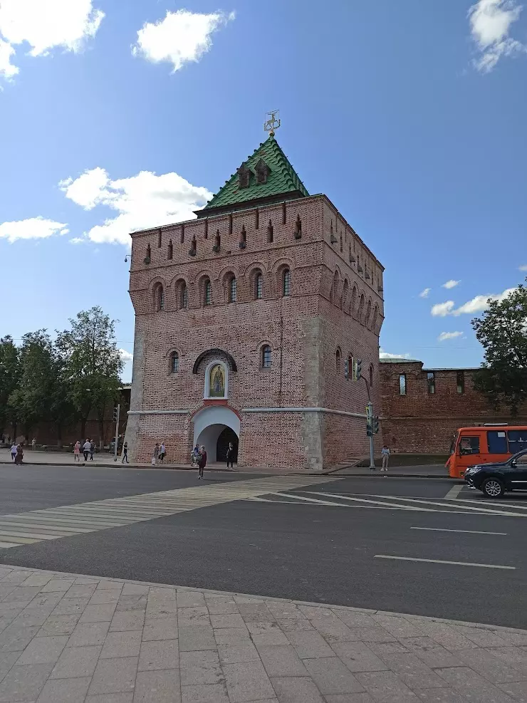 Нижегородский кремль 6а кремль фото Дмитриевская башня нижний новгород - блог RybolovMaster.ru