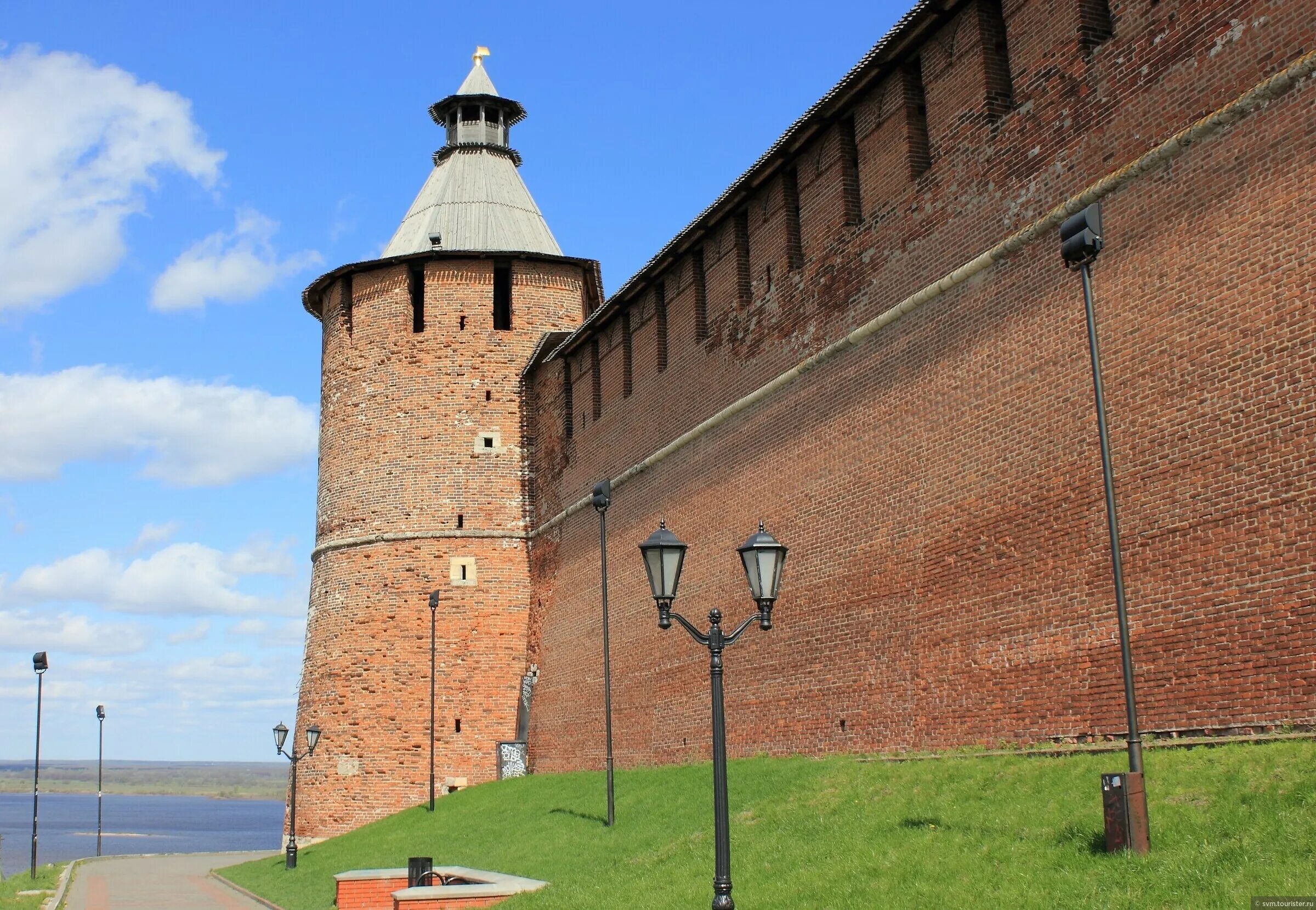 Нижегородский кремль башни фото Нижегородские прогулки. Фоторассказ первый: Кремль и Верхневолжская набережная, 