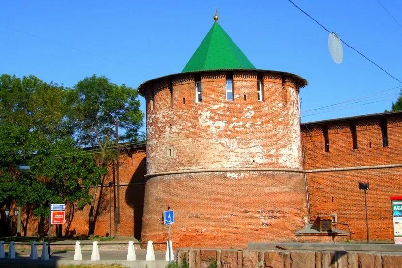 Нижегородский кремль фото Tour Kladovaya - Le Kremlin - Fortifications - Nijni-Novgorod - Construites en P