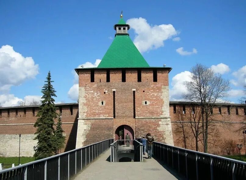 Нижегородский кремль нижний новгород кремль 6а фото ⚡ Круговой маршрут по стенам Нижегородского кремля будет доступен с 3 апреля. 20