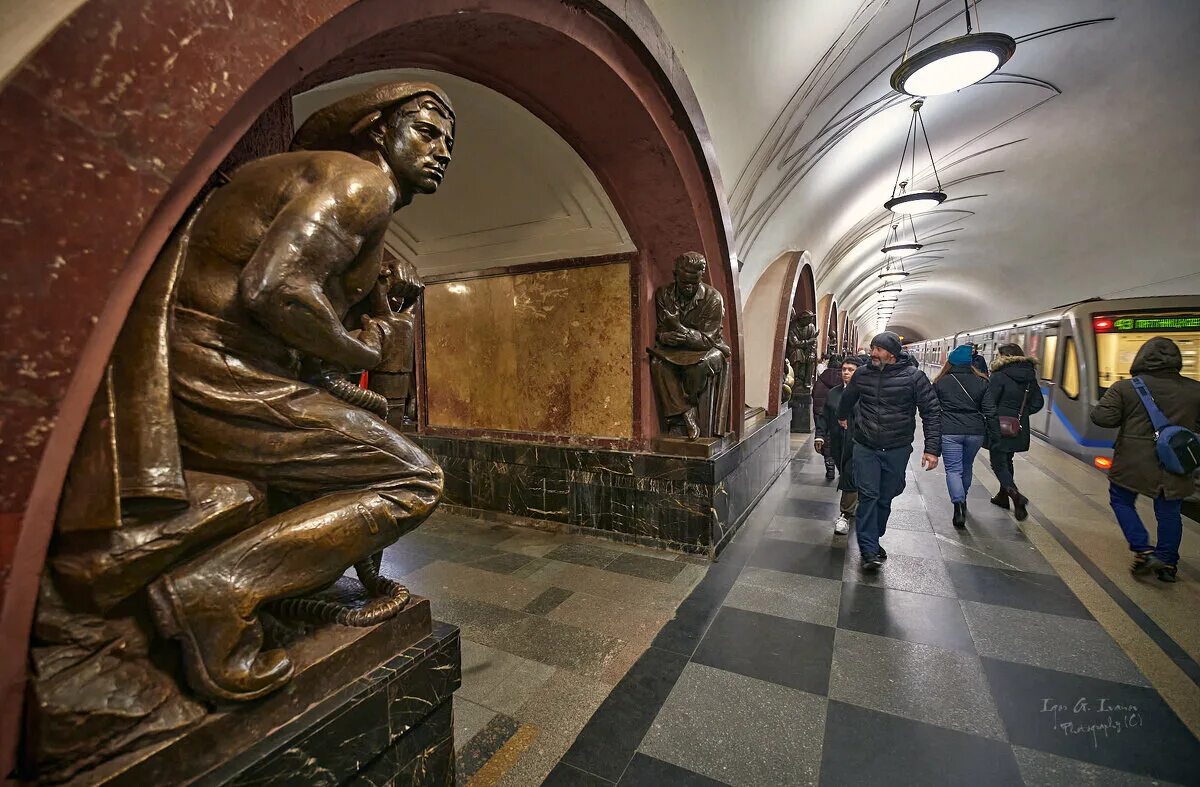 Нижегородское метро площадь революции 7 фото Станция "Площадь революции" :: Игорь Иванов - Социальная сеть ФотоКто