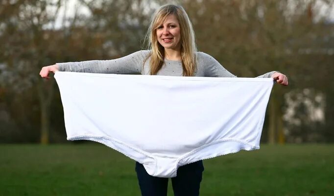 Нижнее белье смешное фото Wear huge Granny knickers , put a balloon in them then try as many different pos