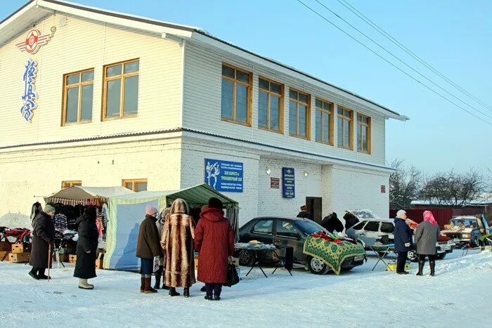 Нижнее мячково фото 4 марта - выбери себе депутата!
