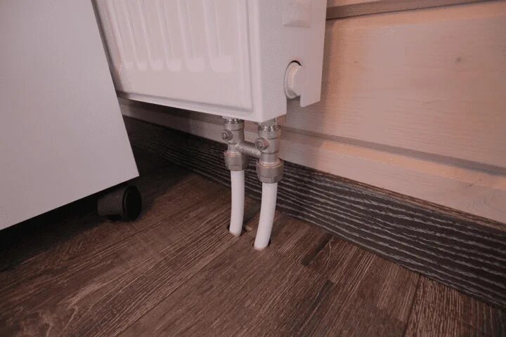 Нижнее подключение радиаторов пола 4 причины сделать подключение радиаторов из стены.