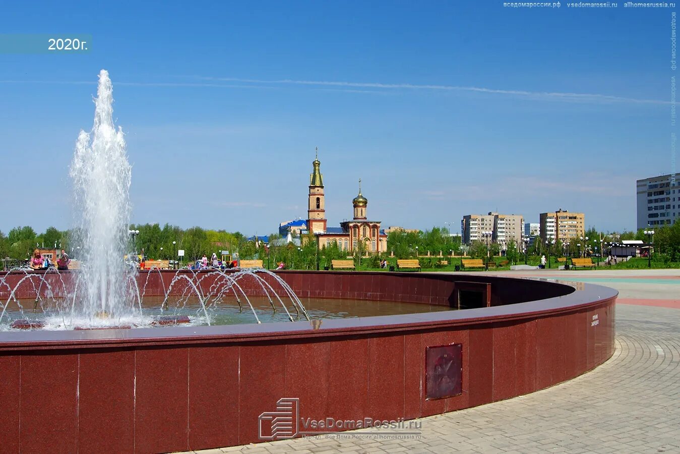 Нижнекамск достопримечательности фото Nizhnekamsk, temple Воскресения Христова, Murad'yan st