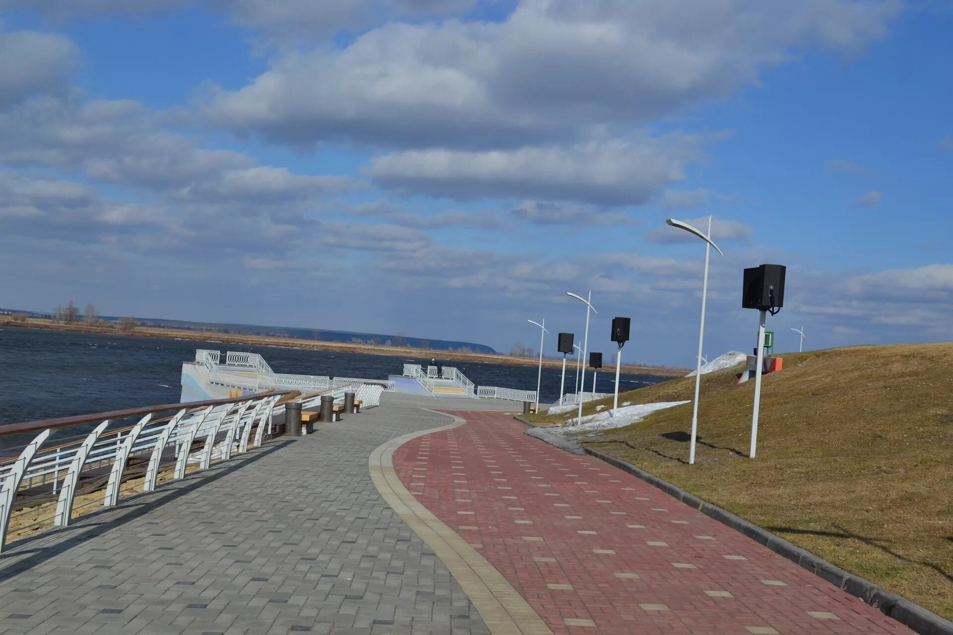 Нижнекамск набережная фото Нижнекамск. Осень в городе нефтяников. 2017. - Сообщество "Клуб Путешественников