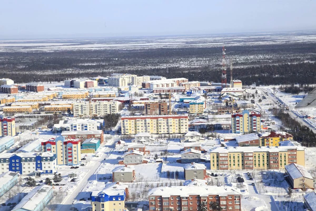 Нижнесортымский фото поселка АН-2 на Нижнесортымском