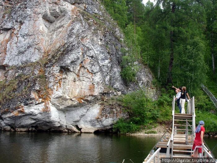 Нижние серги фото Природные скалы на реке Серга (Нижние Серги, Россия)
